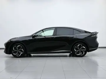 2026 Changan Shenlan L07 с пробегом 400 км