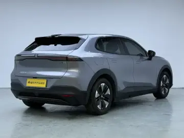 2024 Changan Shenlan S05 с пробегом 13 400 км