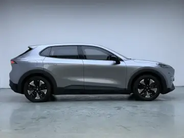 2024 Changan Shenlan S05 с пробегом 13 400 км