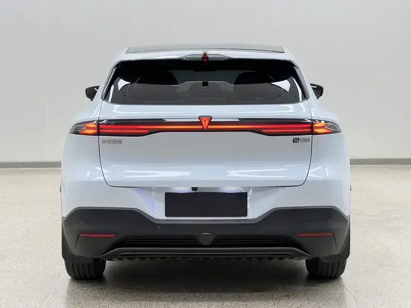 2026 Changan Shenlan S05 с пробегом 11 800 км