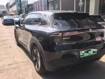 2024 Changan Shenlan S05 с пробегом 14 000 км
