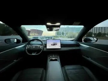 2024 Changan Shenlan S05 с пробегом 60 000 км