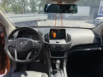 2017 Dongfeng Dongfeng Fengshen AX5 с пробегом 76 000 км