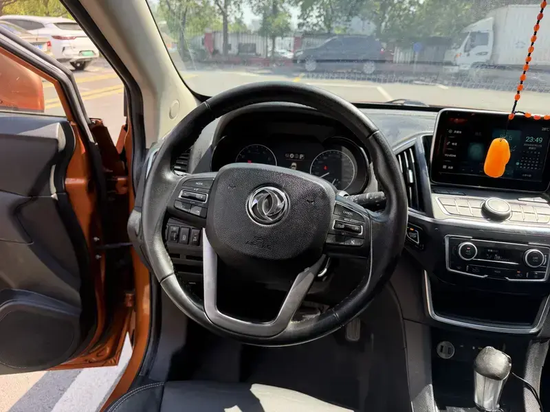 2017 Dongfeng Dongfeng Fengshen AX5 с пробегом 76 000 км