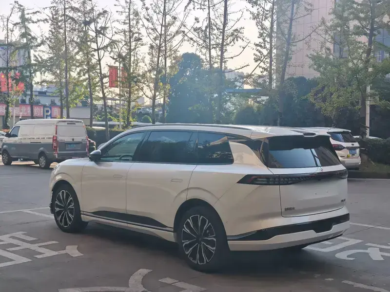 2026 Yipai eπ008 с пробегом 100 км