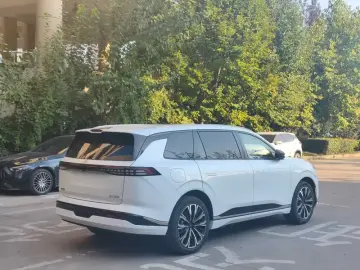 2026 Yipai eπ008 с пробегом 100 км
