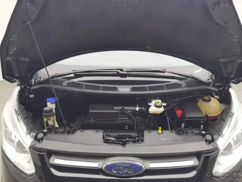 2017 Ford Tourneo с пробегом 104 800 км