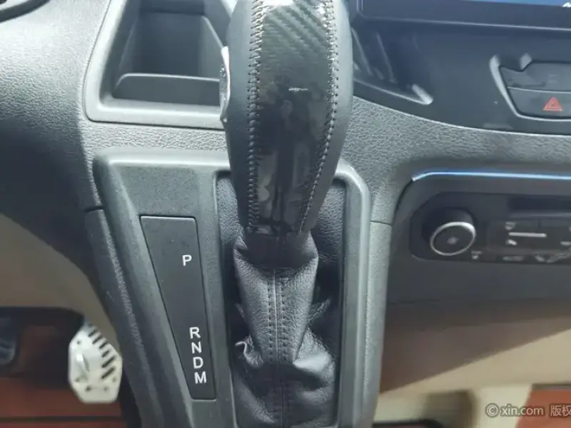 2017 Ford Tourneo с пробегом 104 800 км