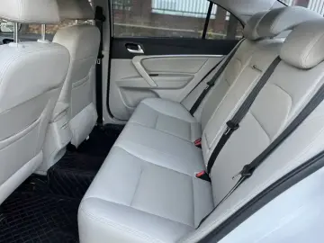 2015 Geely Classic Emgrand с пробегом 147 000 км