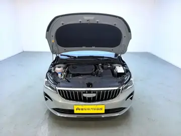 2025 Geely Classic Emgrand с пробегом 6 000 км