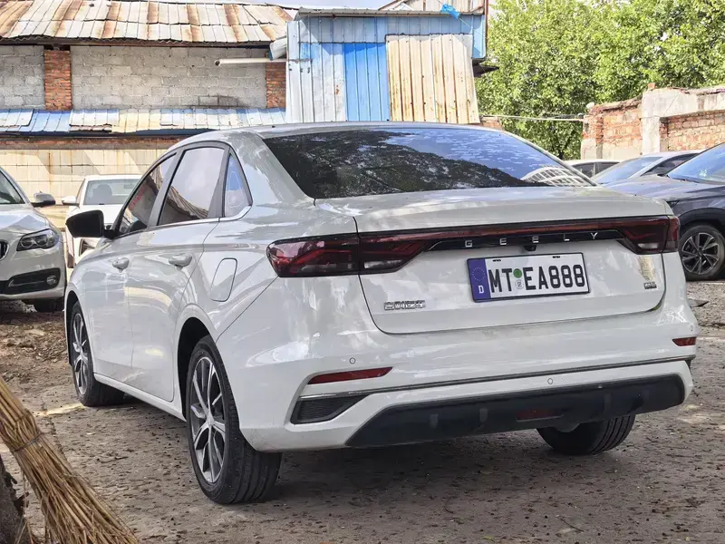 2022 Geely Classic Emgrand с пробегом 26 000 км