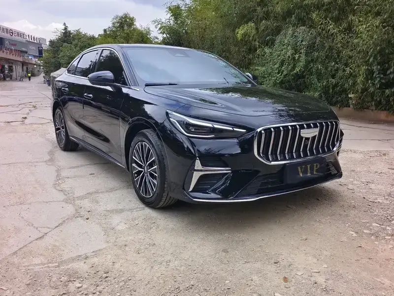 2026 Geely Classic Emgrand с пробегом 10 000 км