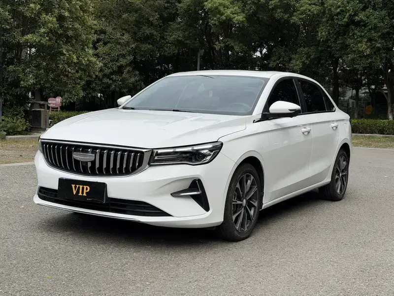 2025 Geely Classic Emgrand с пробегом 17 700 км