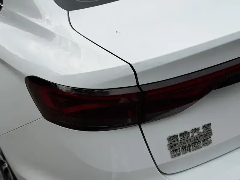 2025 Geely Classic Emgrand с пробегом 17 700 км