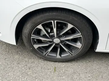 2025 Geely Classic Emgrand с пробегом 17 700 км