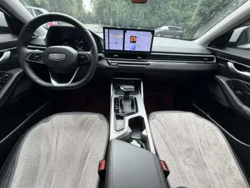 2025 Geely Classic Emgrand с пробегом 17 700 км
