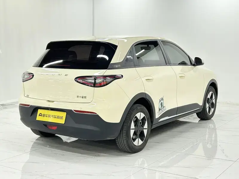 2025 Geely Starry Wish с пробегом 46 300 км