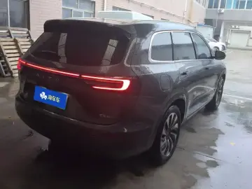 2022 Aito AITO M7 с пробегом 39 000 км