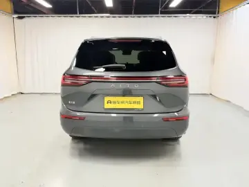 2022 Aito AITO M7 с пробегом 96 400 км