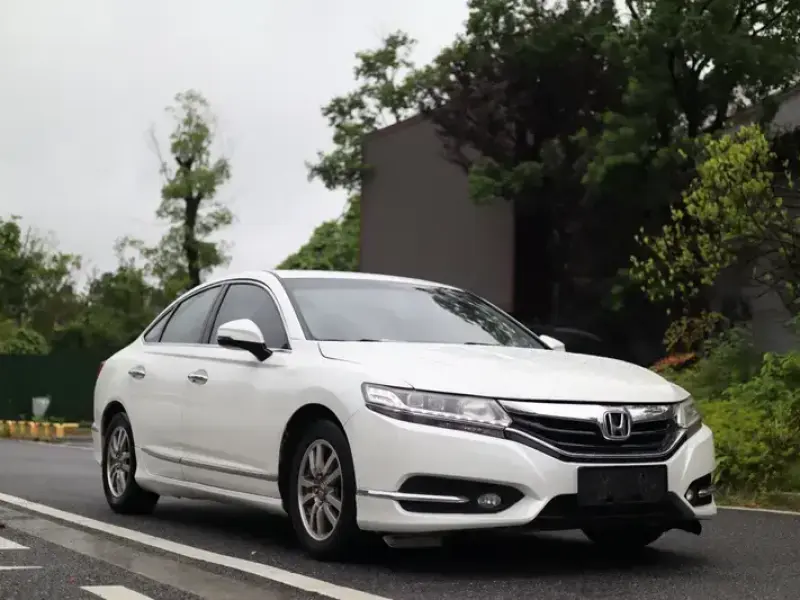 2015 Honda Spirior с пробегом 156 000 км