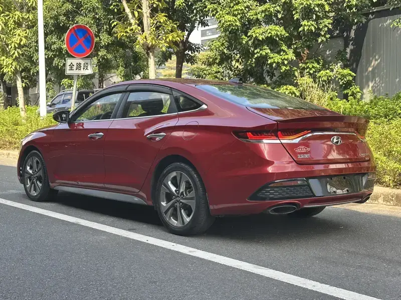 2019 Hyundai Fista EV с пробегом 99 000 км