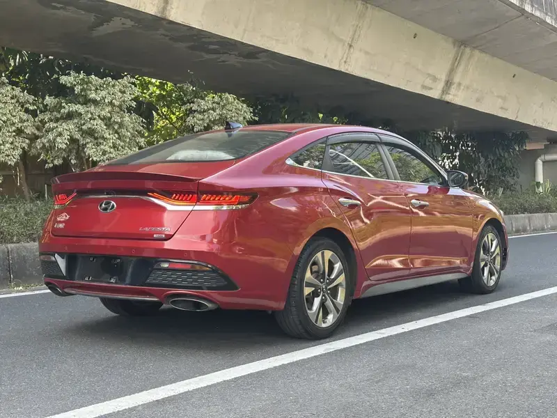 2019 Hyundai Fista EV с пробегом 99 000 км
