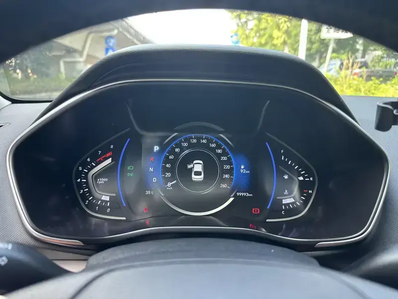 2019 Hyundai Fista EV с пробегом 99 000 км