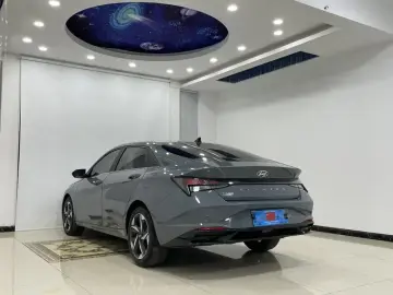 2022 Hyundai Elantra Plug-in Hybrid с пробегом 36 000 км