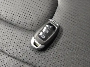 2022 Hyundai Elantra Plug-in Hybrid с пробегом 37 000 км