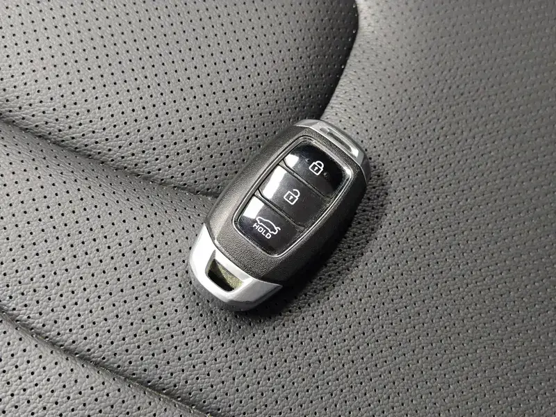2022 Hyundai Elantra Plug-in Hybrid с пробегом 37 000 км