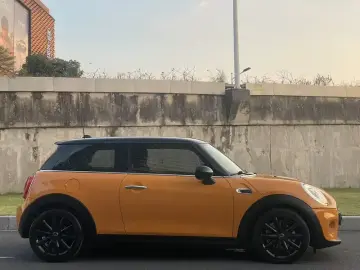 2016 Mini Electric MINI COOPER с пробегом 88 000 км