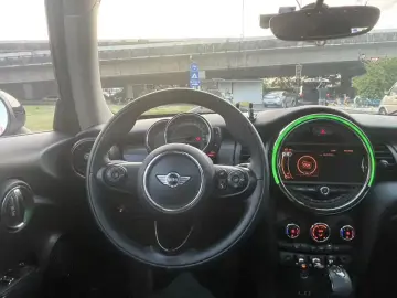 2016 Mini Electric MINI COOPER с пробегом 88 000 км