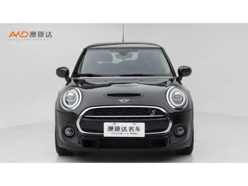 2019 Mini MINI с пробегом 39 800 км