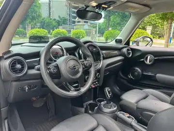 2018 Mini Electric MINI COOPER с пробегом 55 000 км