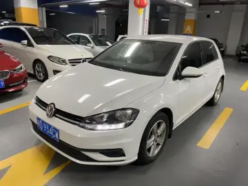 Volkswagen Golf Electric