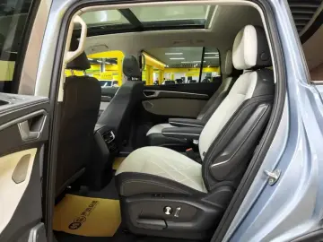 2026 Volkswagen YUZHONG 07 с пробегом 500 км