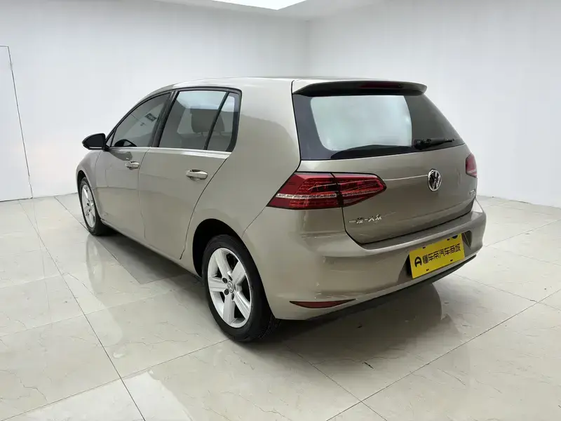2016 Volkswagen Golf Electric с пробегом 114 500 км