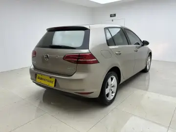 2016 Volkswagen Golf Electric с пробегом 114 500 км