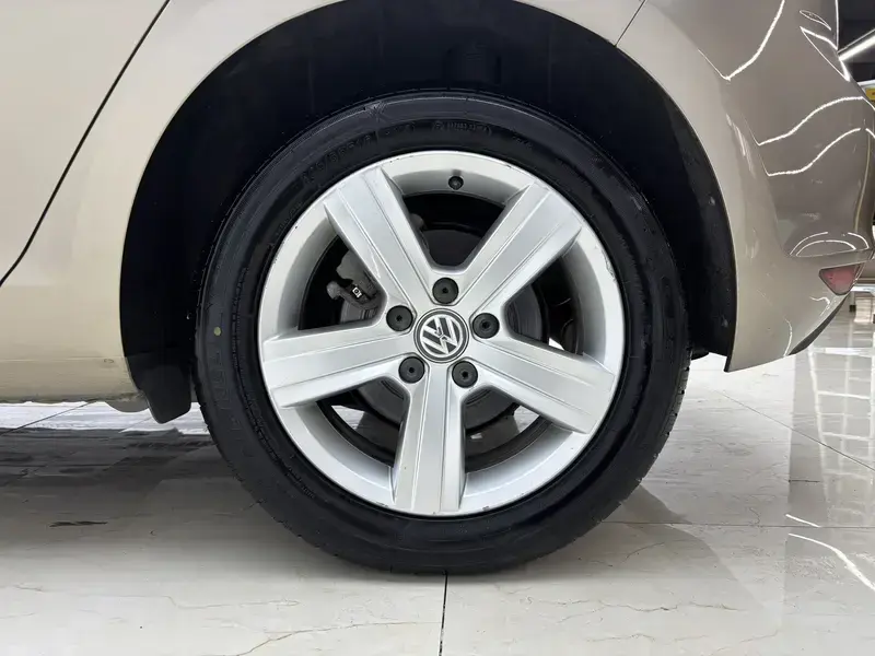 2016 Volkswagen Golf Electric с пробегом 114 500 км
