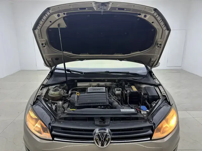 2016 Volkswagen Golf Electric с пробегом 114 500 км