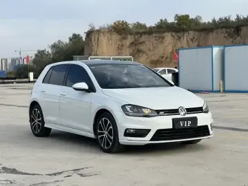 2016 Volkswagen Golf Electric с пробегом 95 000 км