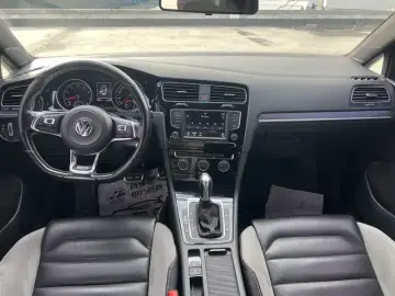 2016 Volkswagen Golf Electric с пробегом 95 000 км