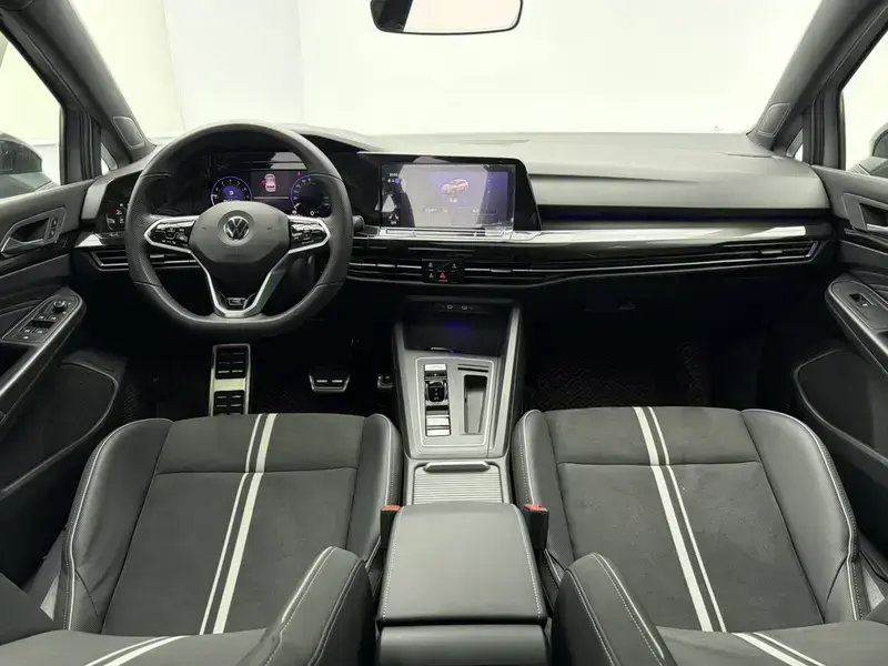 2021 Volkswagen Golf Electric с пробегом 56 000 км