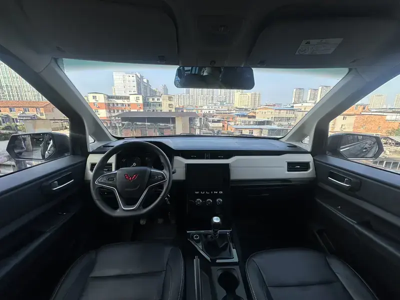 2021 Wuling Wuling Journey с пробегом 40 000 км