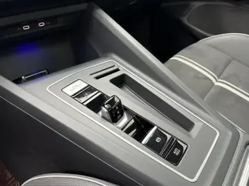 2021 Volkswagen Golf Electric с пробегом 56 000 км