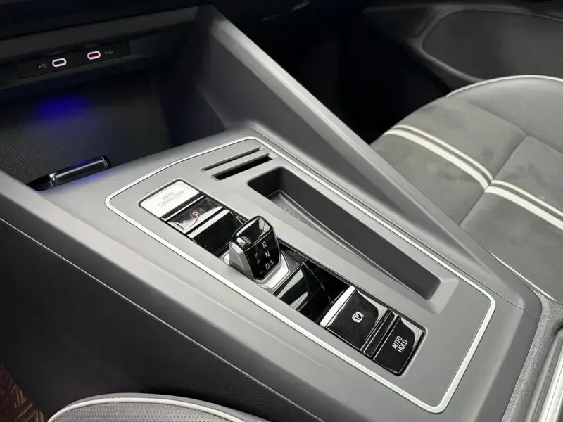 2021 Volkswagen Golf Electric с пробегом 56 000 км