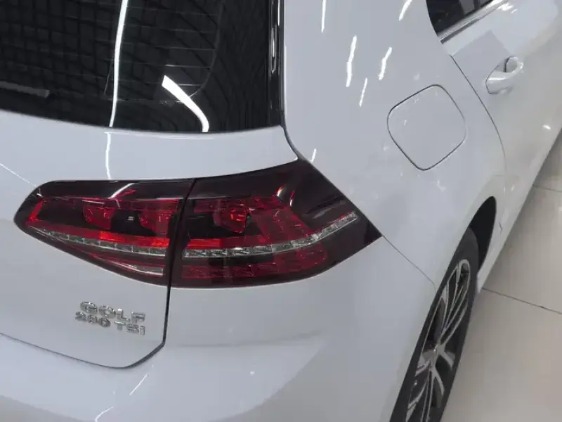 2016 Volkswagen Golf Electric с пробегом 107 000 км