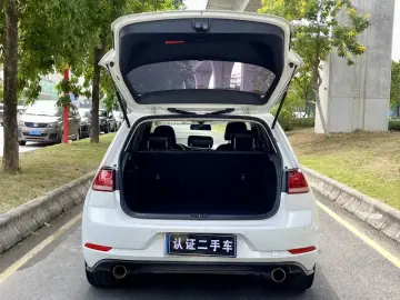 2019 Volkswagen Golf Electric с пробегом 93 000 км