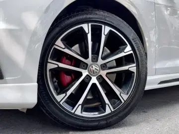 2019 Volkswagen Golf Electric с пробегом 93 000 км