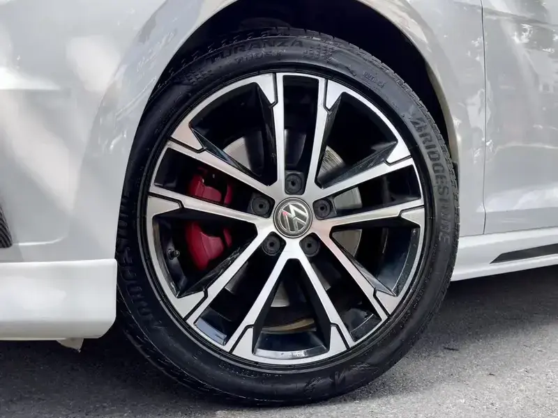 2019 Volkswagen Golf Electric с пробегом 93 000 км
